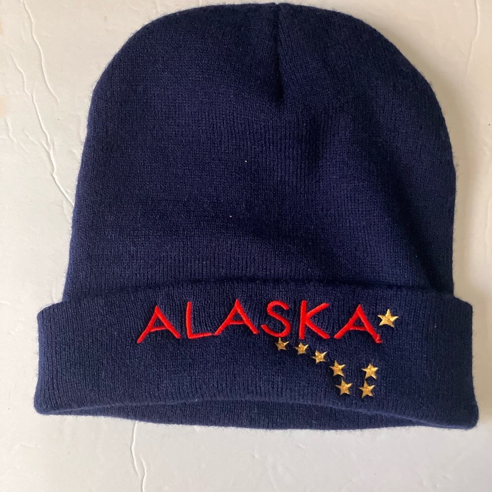Alaska Knit Beanie - Picture 7 of 9